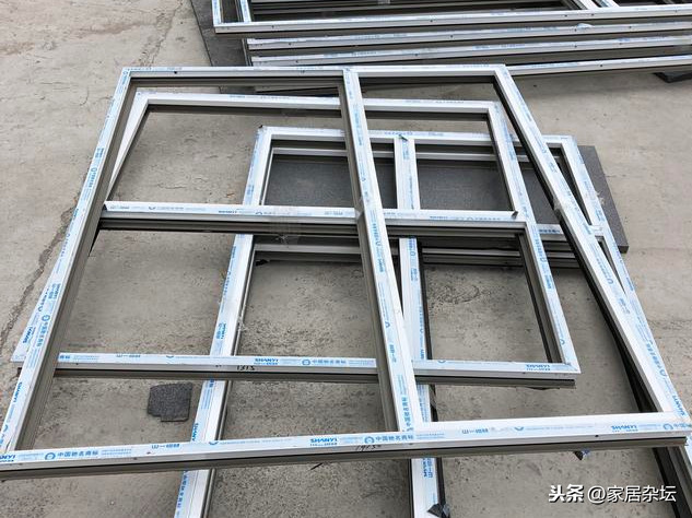 2024年断桥铝窗选购终极攻略：型材厚度、玻璃配置避坑指南！